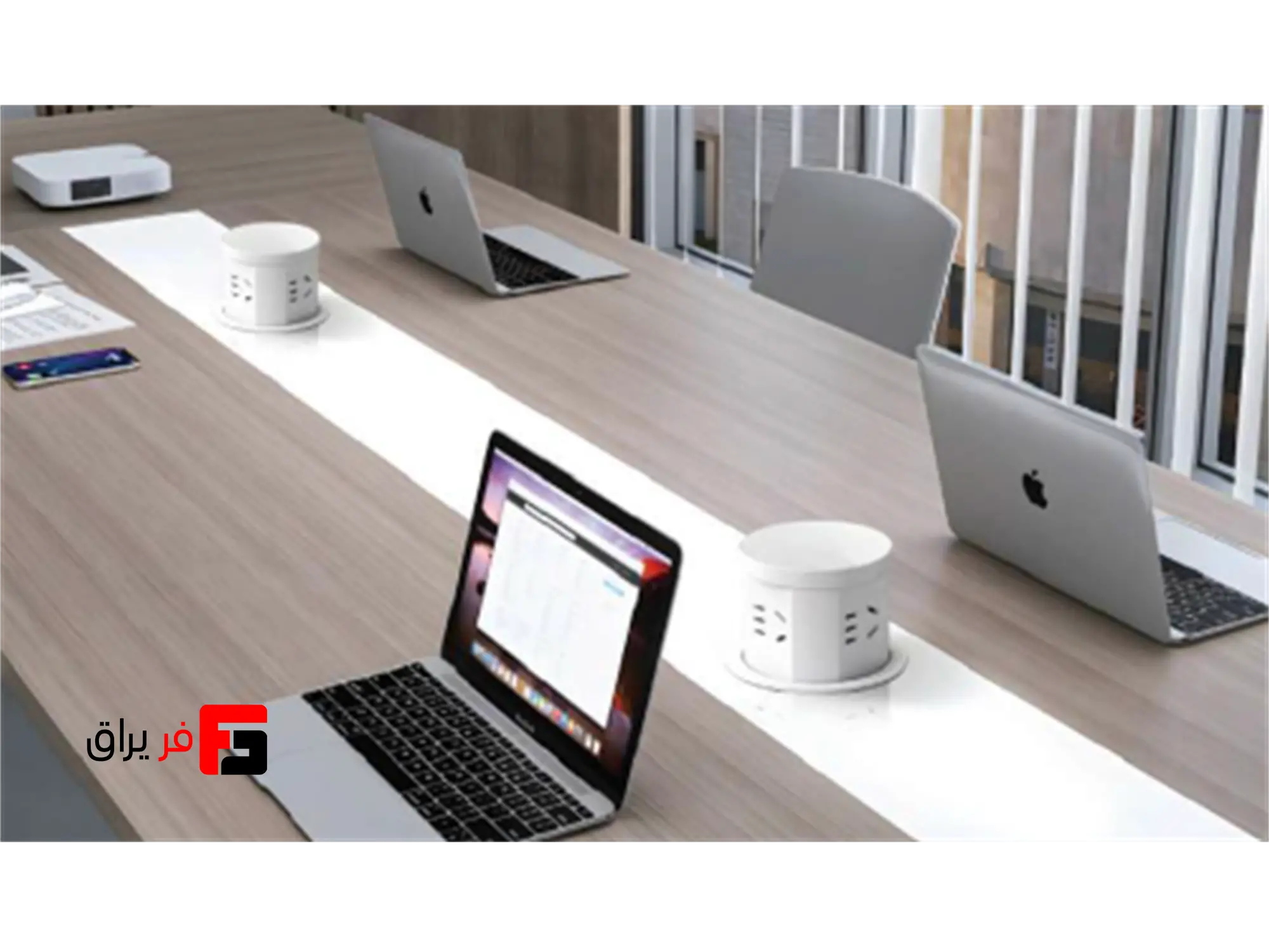 FlipPlug manual lift-up power outlet, black color